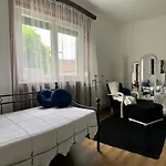 Gyere Be Vendeghaz Dregelypalank