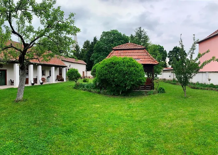 Gyere Be Vendeghaz Dregelypalank